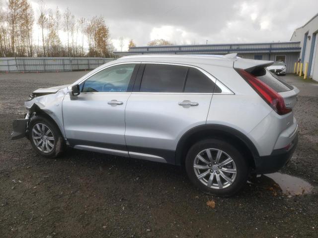 75963063-2022-cadillac-xt4_2