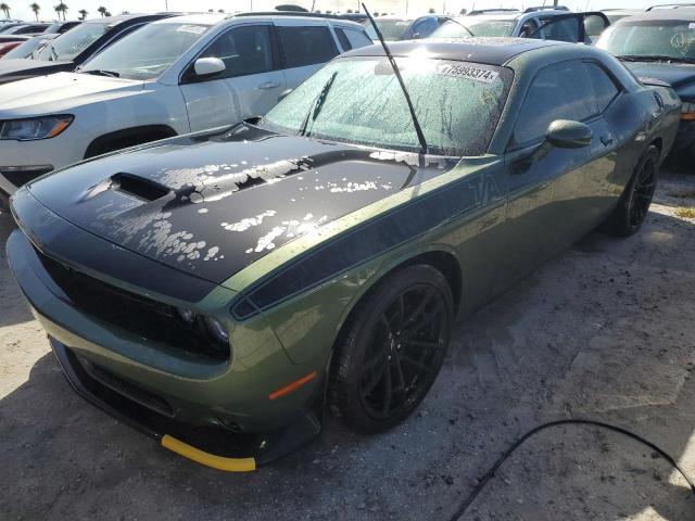 75993374-2023-dodge-challenger_1