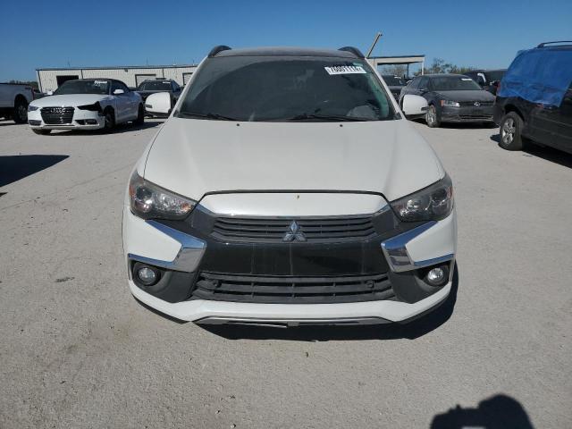 76001114-2017-mitsubishi-outlander_5