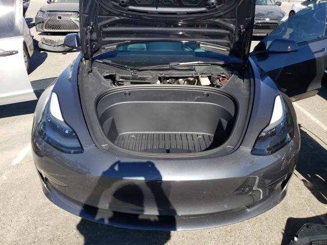 76005853-2022-tesla-model-3_12