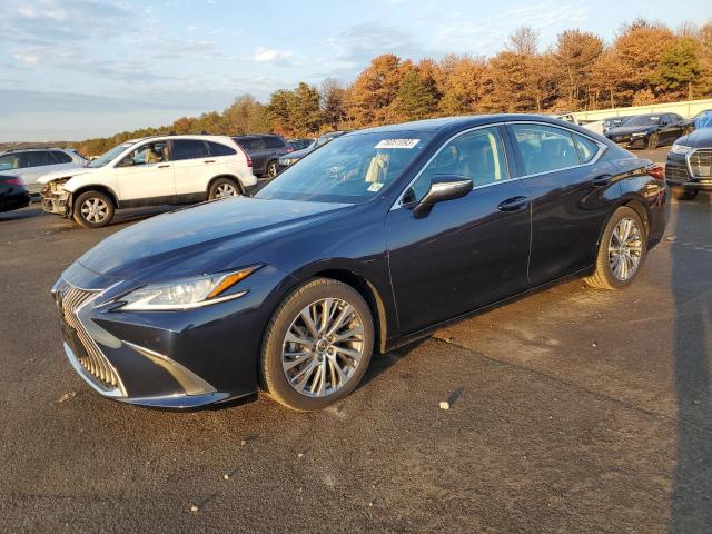 76051093-2019-lexus-es350_1