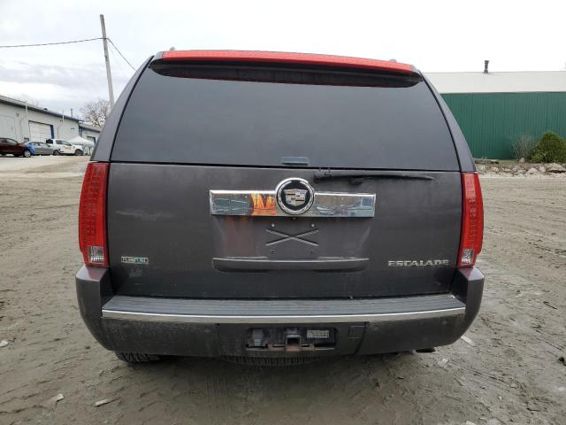 76086313-2010-cadillac-escalade_6