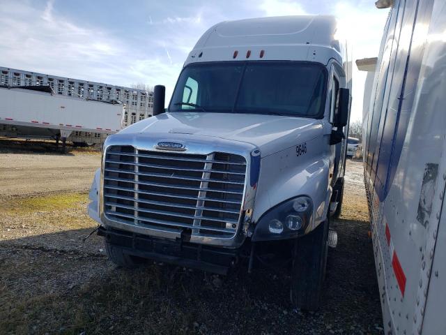 76131123-2017-freightliner-all-other_2