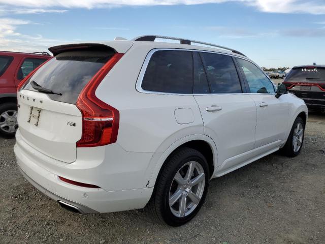 76139743-2016-volvo-xc90_3