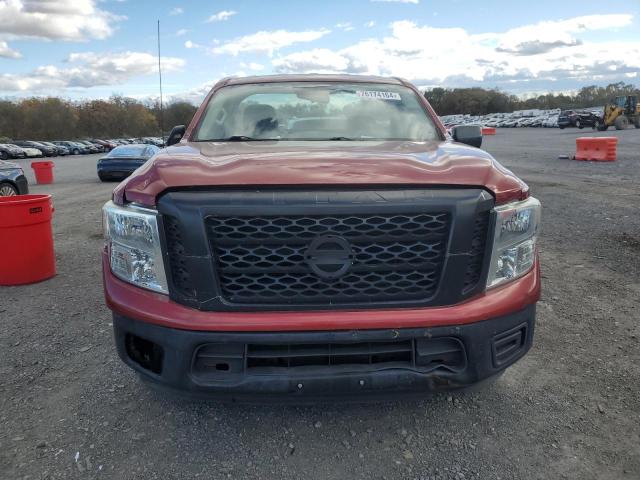 76174164-2017-nissan-titan_5