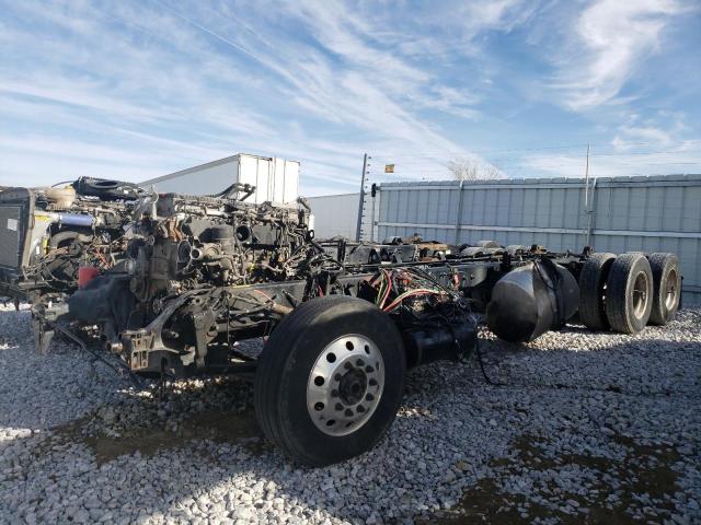 76193613-2020-freightliner-all-other_2