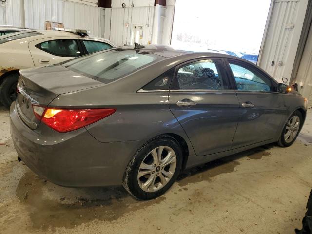 76277843-2011-hyundai-sonata_3