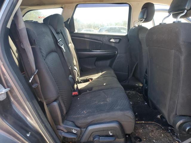 76295854-2015-dodge-journey_11