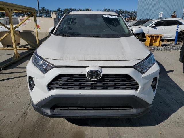 76327434-2020-toyota-rav4_5