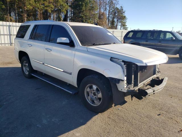 76336483-2015-cadillac-escalade_4