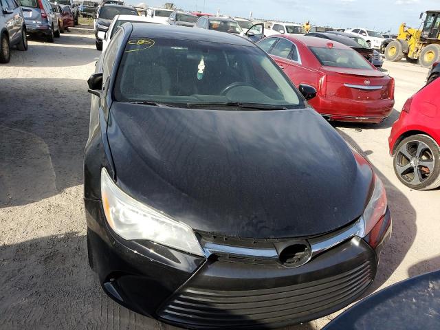 76353704-2016-toyota-camry_5