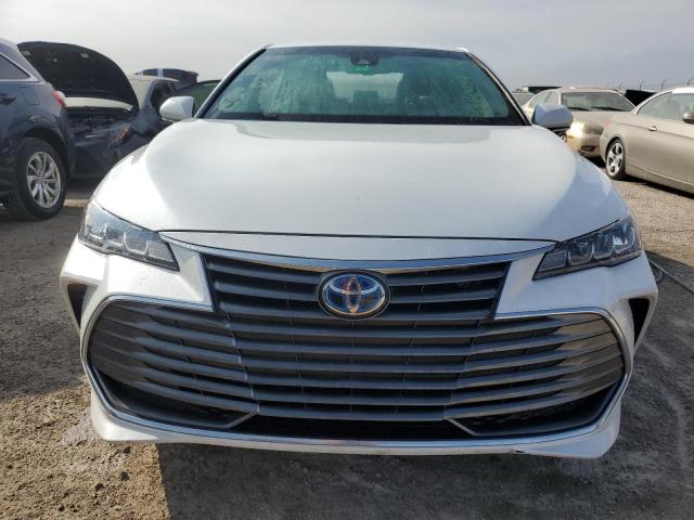 76360434-2021-toyota-avalon_5