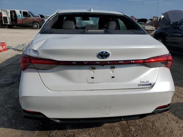 76360434-2021-toyota-avalon_6