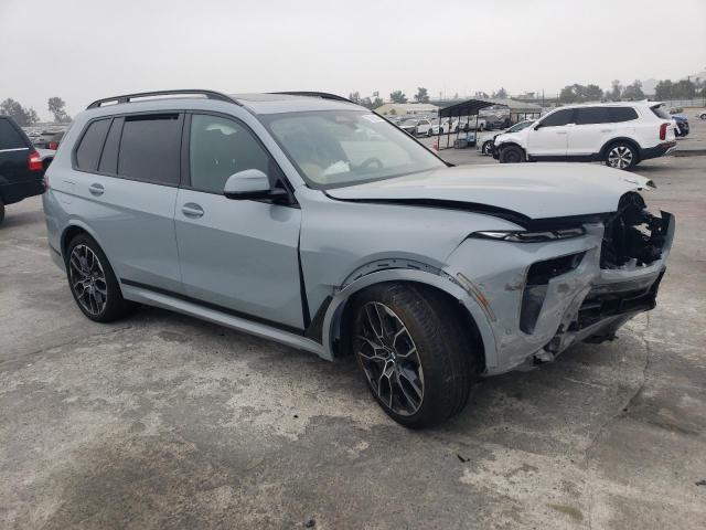 76420254-2024-bmw-x7_4