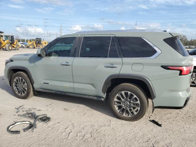 76440414-2024-toyota-sequoia_2