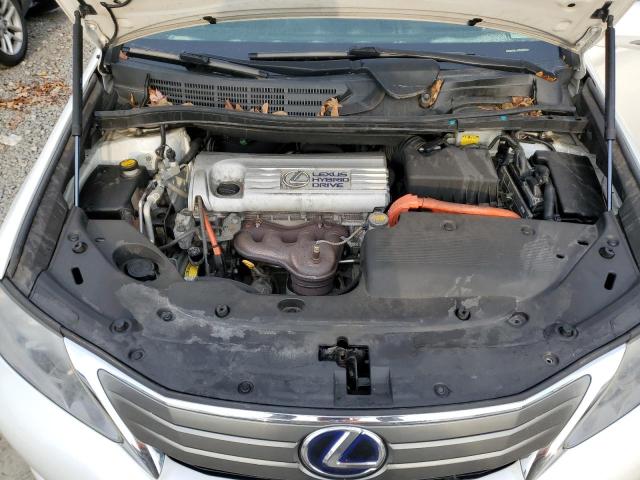 76449693-2010-lexus-hs_11