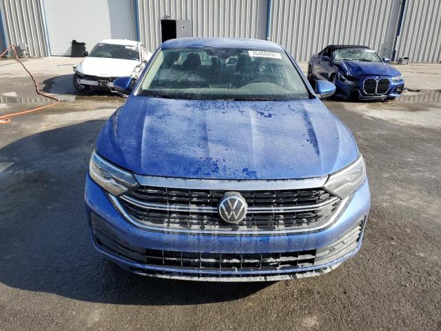 76466094-2024-volkswagen-jetta_5