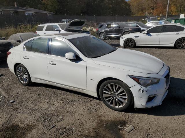 76503824-2019-infiniti-q50_4