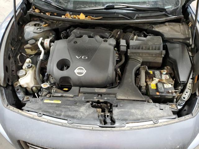 76516563-2010-nissan-maxima_11