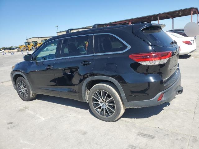 76524454-2018-toyota-highlander_2