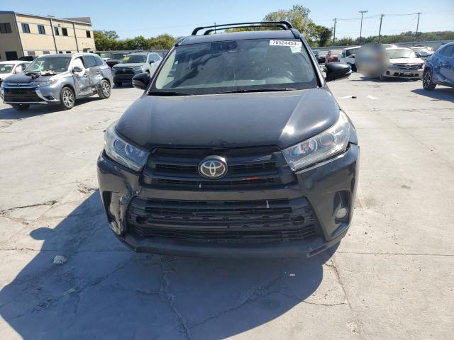 76524454-2018-toyota-highlander_5