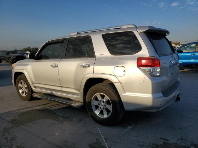 76597014-2010-toyota-4runner_2