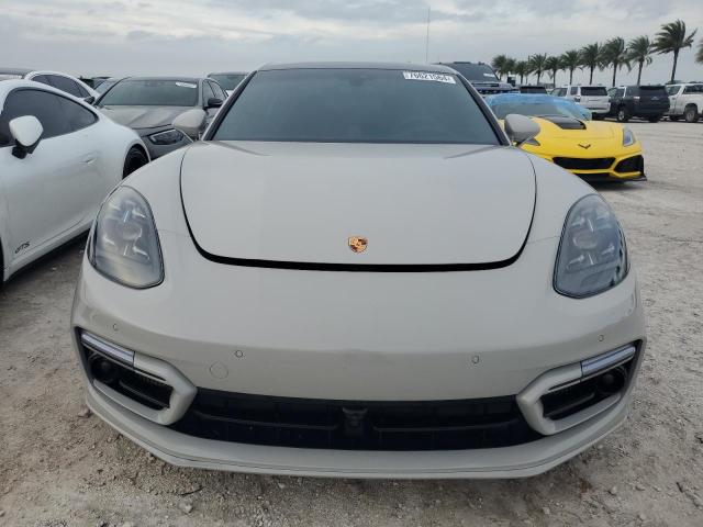 76621564-2023-porsche-panamera_5