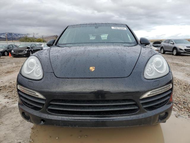 76670204-2013-porsche-cayenne_5