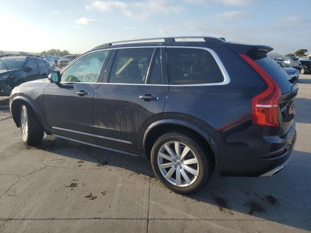 76683664-2016-volvo-xc90_2