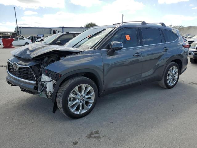 76709864-2023-toyota-highlander_1