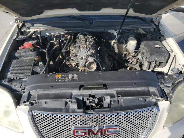 76756474-2011-gmc-yukon_12