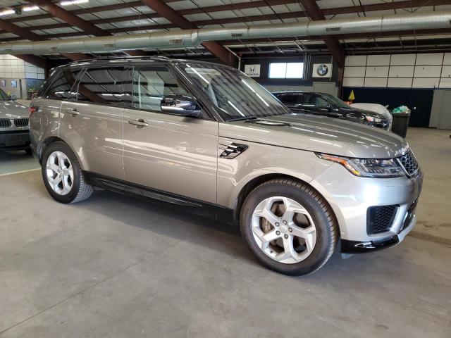 76761944-2018-land-rover-rangerover_4