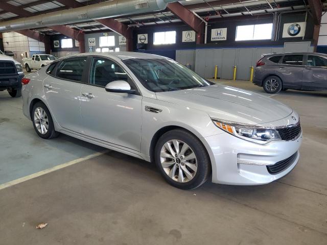 76762284-2018-kia-optima_4