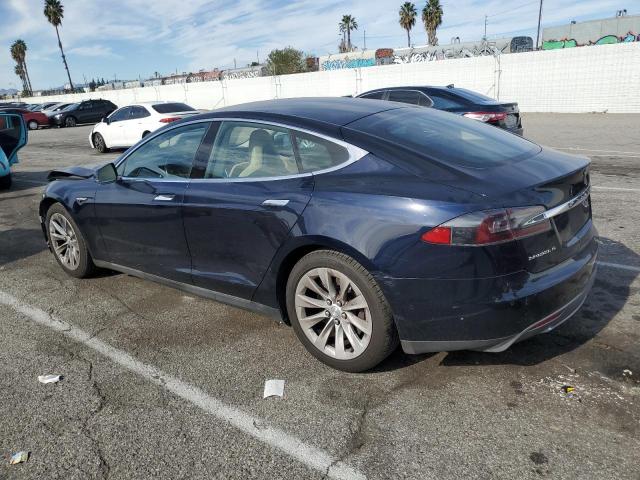 76797843-2015-tesla-model-s_2