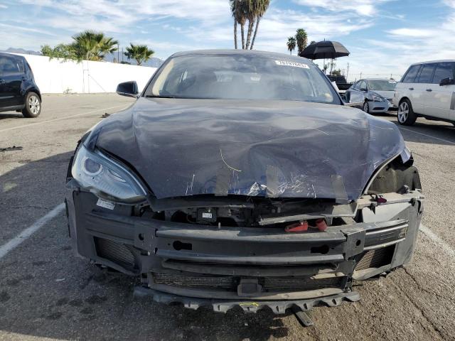 76797843-2015-tesla-model-s_5