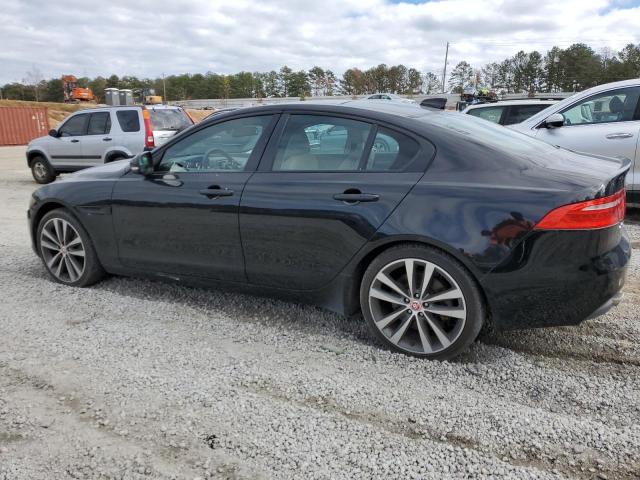 76813433-2017-jaguar-xe_2