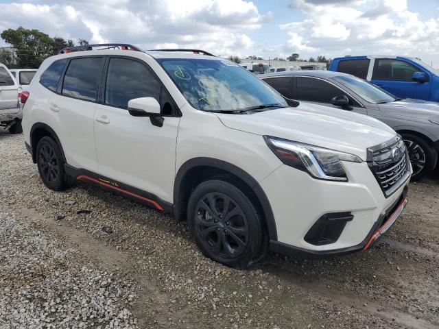 76834564-2023-subaru-forester_4