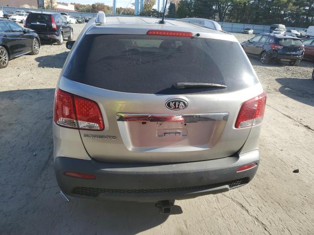 76843634-2013-kia-sorento_6