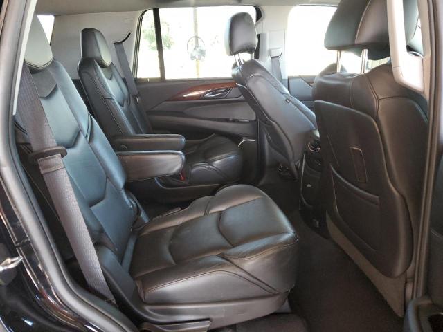 76884864-2018-cadillac-escalade_11