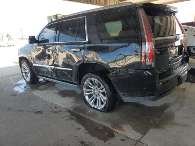 76884864-2018-cadillac-escalade_2