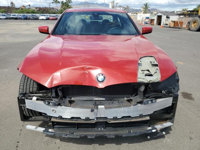 76890484-2021-bmw-3-series_5