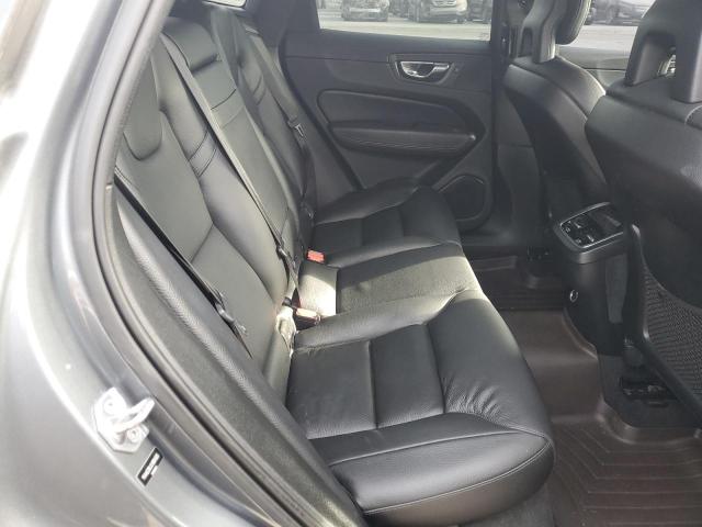 76908473-2018-volvo-xc60_10