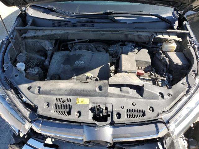 76922924-2017-toyota-highlander_12