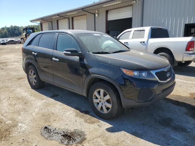 76923884-2011-kia-sorento_4