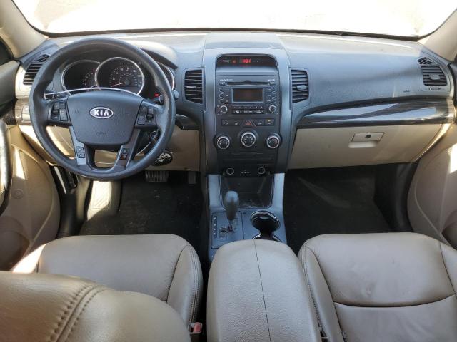 76923884-2011-kia-sorento_8