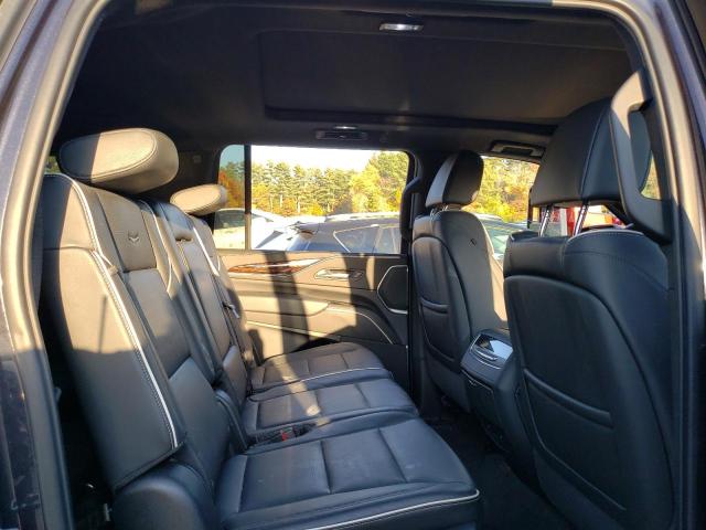 76924824-2022-cadillac-escalade_11