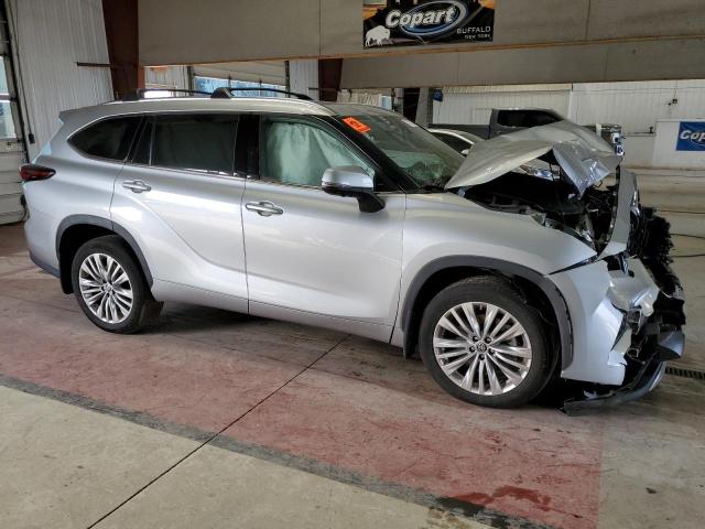 77057774-2024-toyota-highlander_4