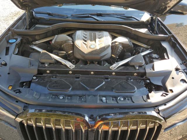 77069134-2022-bmw-x7_12