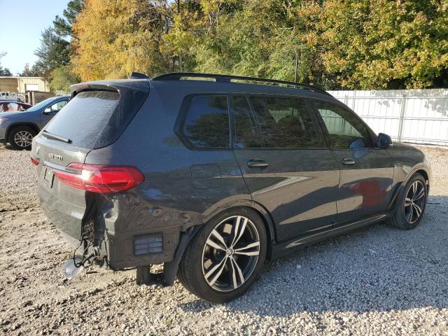 77069134-2022-bmw-x7_3