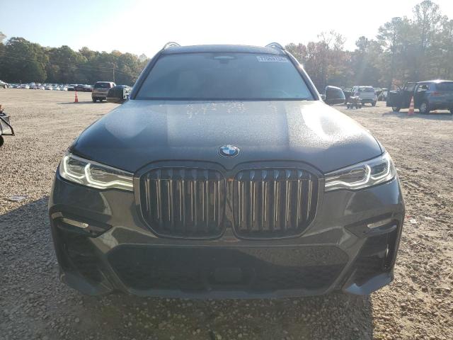 77069134-2022-bmw-x7_5